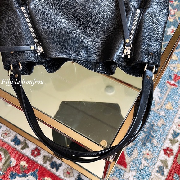 Authentic Burberry bag - Picture 7 of 10